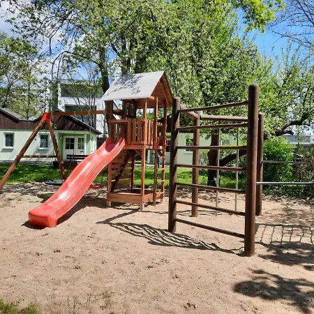 Ξενοδοχείο Jembo Park Γιένα