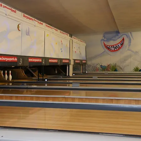 Jembo Park فندق 3*